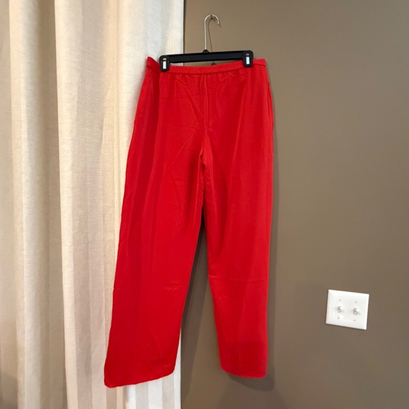 Abercrombie & Fitch Women's Red Flowy Wide Leg Pant, Size Small - Picture 4 of 12